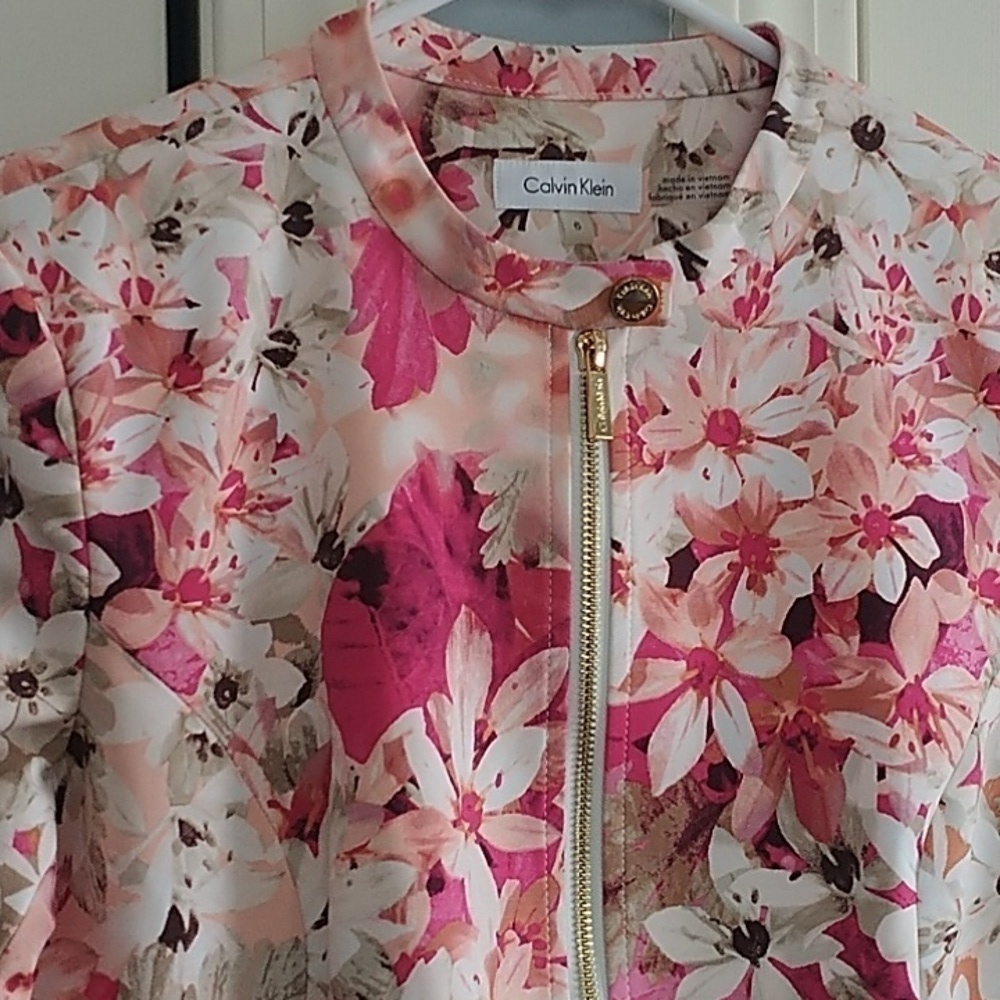 Calvin Klein Floral Fitted Jacket 6 - Picture 5 of 12